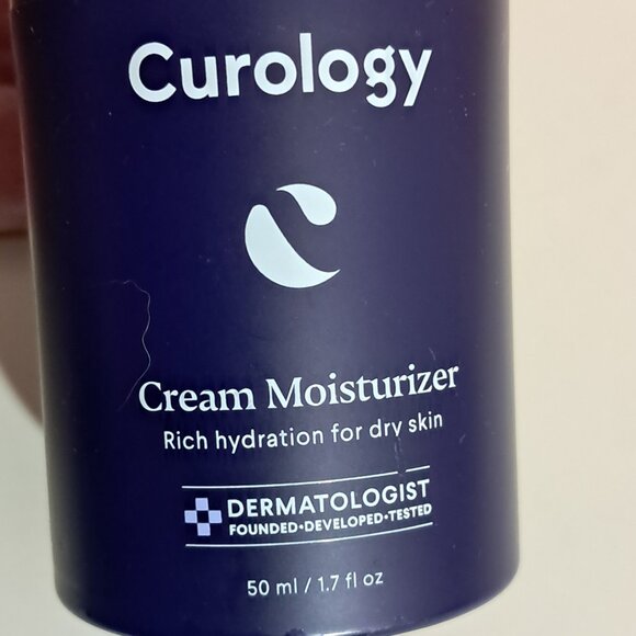 Curology Cream Moisturizer for Dry Skin New 1.7 OZ - Picture 5 of 13